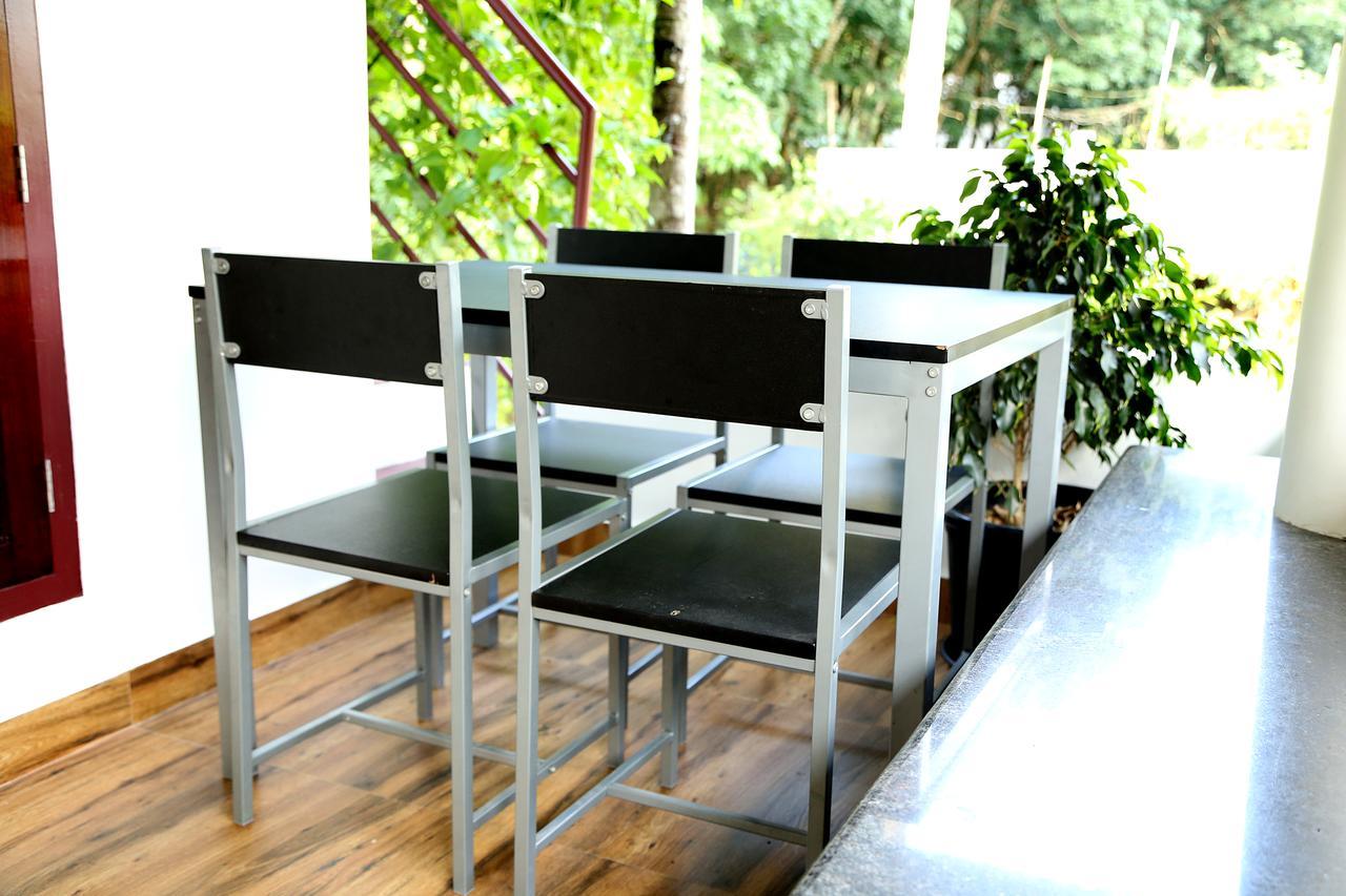 Amritham Holidays Homestay Trivandrum Thiruvananthapuram Bagian luar foto